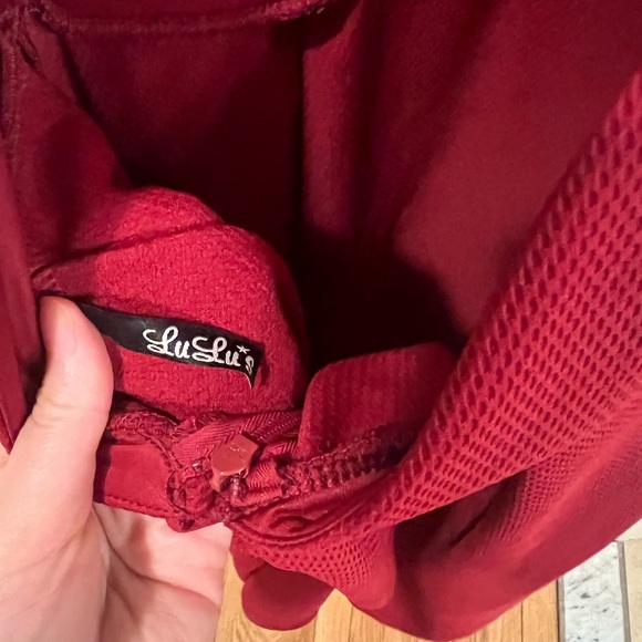 Lulus red midi dress. Size Medium. - Picture 7 of 7